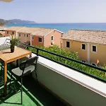 Coastal Bliss Глифада